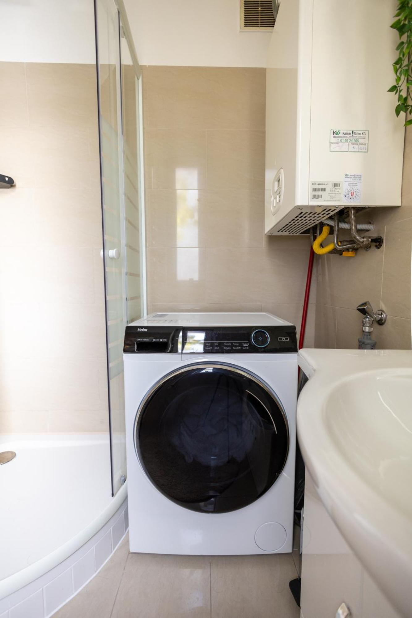 Apartment City Top Location, Quiet And Cozy Ideal To Relax Or Work Wien